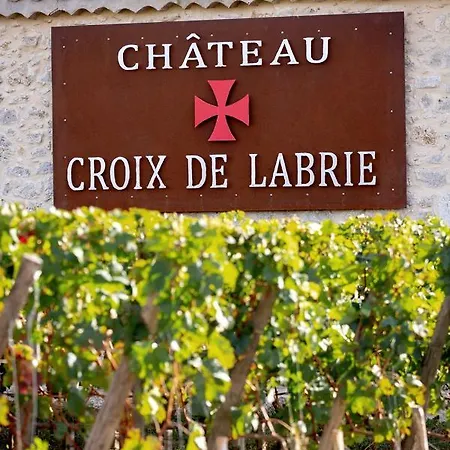 Гостевой дом Chateau Croix De Labrie Saint-Christophe-des-Bardes